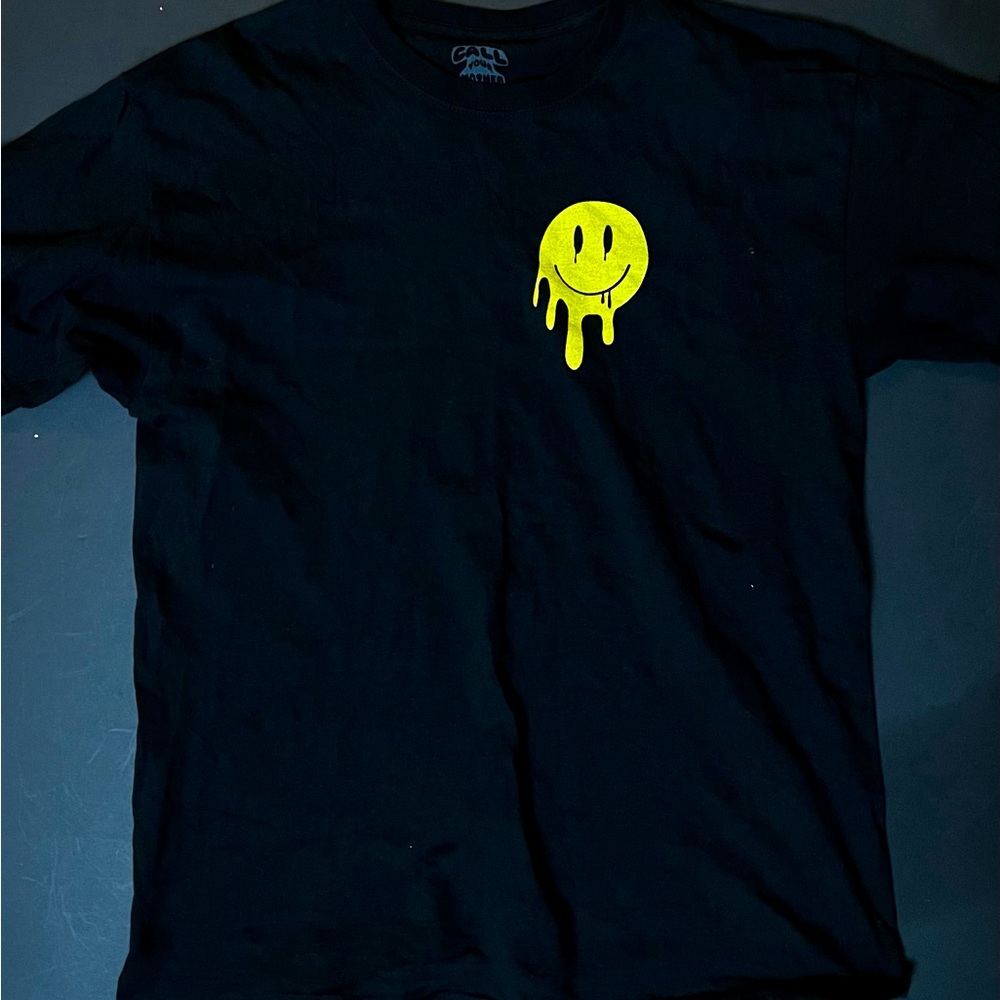 Drip Smiley Face Tee by Call Your Mother L